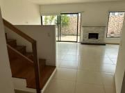 CASA EN VENTA O RENTA EN RESIDENCIAL VISTA BOSQUES...