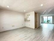 Casa en Venta o Renta en Toluca, cerca del Aeropuerto y...