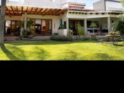 CASA EN VENTA O RENTA EN VILLAS DEL MESON JURIQUILLA...