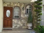 CASA EN VENTA O RENTA ZONA CUMBRES CASA EN VENTA O RENTA ZONA CUMBRES