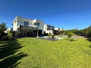 Casa 5 Ambientes en venta Araucarias Puertos del Lago...