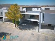 Casa en VENTA P. Queretaro Lomas de Angelópolis Cholula...