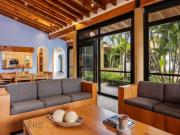 Casa en Venta P. Tabachines, Cocoyoc, 870 m2 C, 5R 5.5B,...
