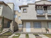 CASA EN VENTA CON EQUIPAMIENTO EN PACHUCA...
