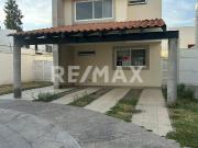 CASA EN VENTA PALMA REAL CELAYA