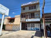 CASA EN VENTA PARA DIVERSOS USOS SOBRE LA CARRETERA...
