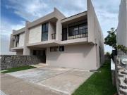 Casa en Venta para estrenar en Residencial La Vista,...