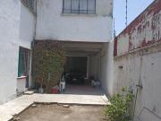 CASA EN VENTA PARA INVERSIÓN A PRECIO DE TERRENO EN...