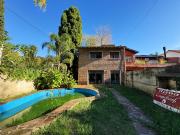 Casa en venta para refaccionar en Punta Chica