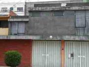 Casa en venta para remodelar en Viaducto Piedad