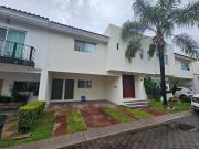 CASA EN VENTA PARA REMODELAR EN VIRREYES