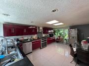 Casa en Venta para Remodelar / Jardines del Pedregal