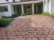 CASA EN VENTA PARA RENOVAR UBICADA A UNA CALLE DE...