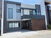 CASA EN VENTA PARQUE BAJA CALIFORNIA LOMAS DE ANGELOPOLIS