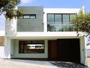 Casa en Venta – Parque Cuernavaca, Lomas de Angelópolis,...