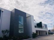 CASA EN VENTA PARQUE HIDALGO LOMAS DE ANGELÓPOLIS