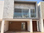 CASA EN VENTA PARQUE MEDITERRANEO, LOMAS DE ANGELOPOLIS