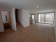 Casa venta con roof garden y alberca en Parque Real...