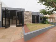 Casa en Venta. Parque San Vicente Cordoba. 3...