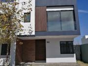 Casa en Venta Parques Vallarta, Cond. ABETO, Zapopan,...