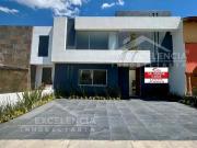 CASA EN VENTA PASEO ALTOZANO