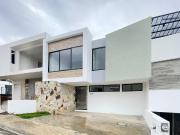 Casa en venta Paseo del Parque con diseño moderno
