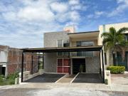 Casa en venta Paseo del Parque con Espectacular vista...