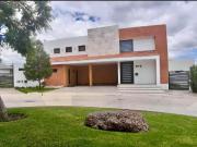Casa en Venta Paseo el Molino, Club de Golf Residencial...