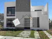 CASA EN VENTA PEDREGAL DE LAS HACIENDAS