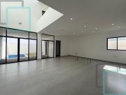 CASA EN VENTA PEDREGAL DEL HUAJUCO ZONA CARRETERA...