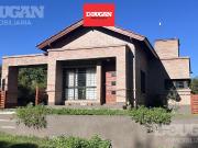 Casa en venta Pileta y excelentes vistas Villa de Merlo