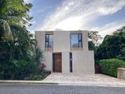 CASA EN VENTA PLAYACAR