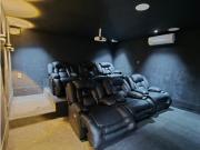 Casa en Venta con piscina, Poblado San Lucas en Medellín