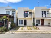 Casa en venta poniente zona tec monterrey