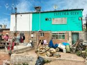 Casa en venta por la 80