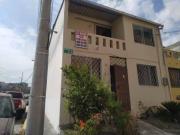 CASA EN VENTA POR LA ENTRADA A LLANO GRANDE