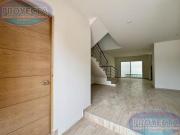 CASA EN VENTA POR SALIDA A MAZATLAN, BALCON DE TAPIAS CASA EN VENTA POR SALIDA A MAZATLAN, BALCON DE TAPIAS