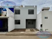 CASA EN VENTA POR SALIDA A MEXICO CERCA DE BULEVAR RIO...