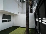 CASA EN VENTA PORTALES DE LA ARBOLEDA ideal PARA NEGOCIO...
