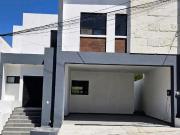 Casa en venta Prados de la silla