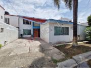 CASA EN VENTA PRECIO DE OPORTUNIDAD CON RECÁMARA EN...