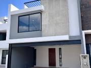 CASA EN VENTA PRIV. CENNET CASA EN VENTA PRIV. CENNET