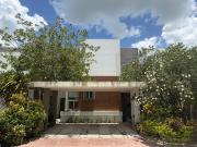 CASA EN VENTA, Privada Altozano al Norte de la Ciudad de...