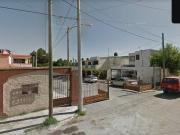 CASA EN VENTA, PRIVADA LA CAMPANA, FUENTES DEL SUR,...