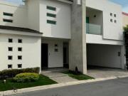 CASA EN VENTA PRIVADA LA HERRADURA