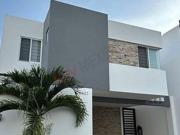 CASA EN VENTA PRIVADA LA PERLA PREMIUM PERISUR