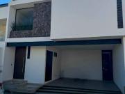 Casa en venta privada San Angel 2 con increible diseño