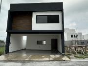Casa en VENTA, Privada Santoral III, Dominio Cumbres,...
