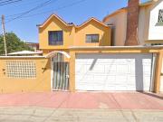 CASA EN VENTA, ! BONITA PROPIEDAD DE REMATE YA...