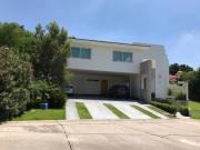 CASA EN VENTA PUERTA DE HIERRO